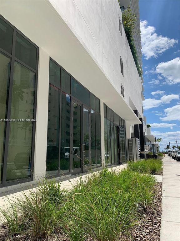 30 Terrace NE 475 CU-5, Miami, FL 33137