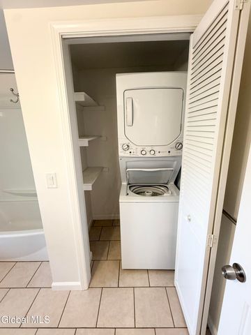 122 Hudson Avenue, Cohoes, NY 12047