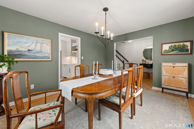 164 Summer Street APT A, New Canaan, CT 06840