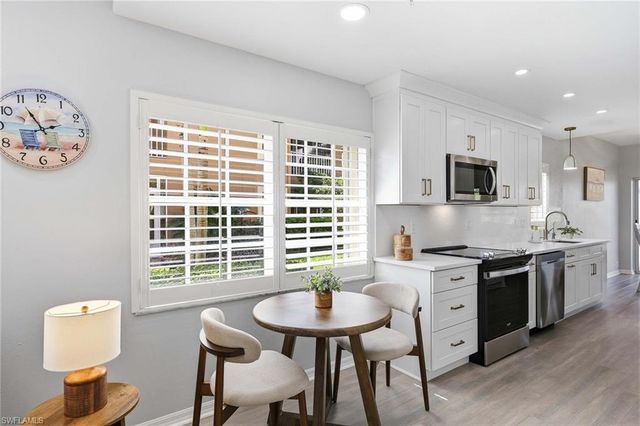 13205 Sherburne CIR 201, Bonita Springs, FL 34135