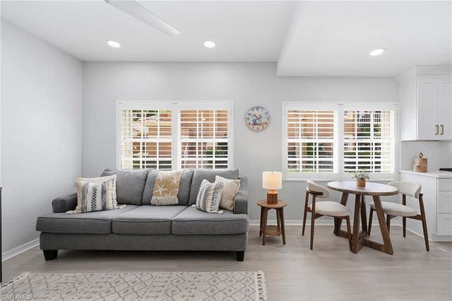 13205 Sherburne CIR 201, Bonita Springs, FL 34135