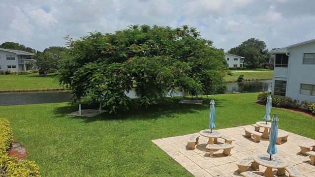 305 Newport T, Deerfield Beach, FL 33442
