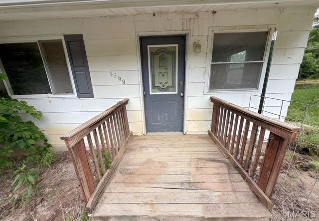 5599 Anna Lee Drive, House Springs, MO 63051