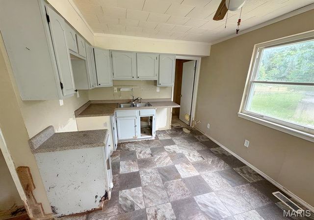 5599 Anna Lee Drive, House Springs, MO 63051