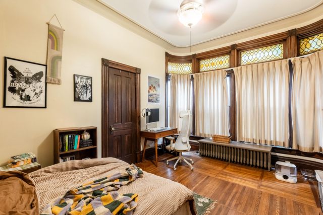 634 Greenup Street, Covington, KY 41011