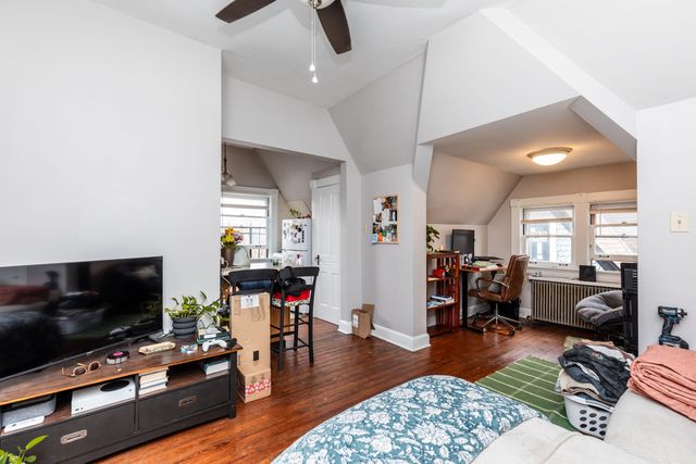 634 Greenup Street, Covington, KY 41011