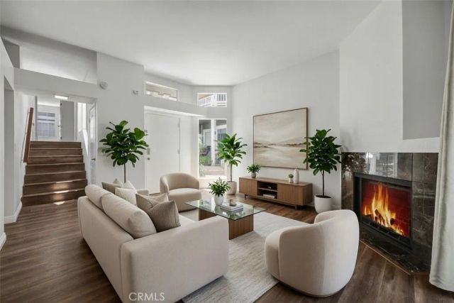 3021 Langs Bay, Costa Mesa, CA 92626