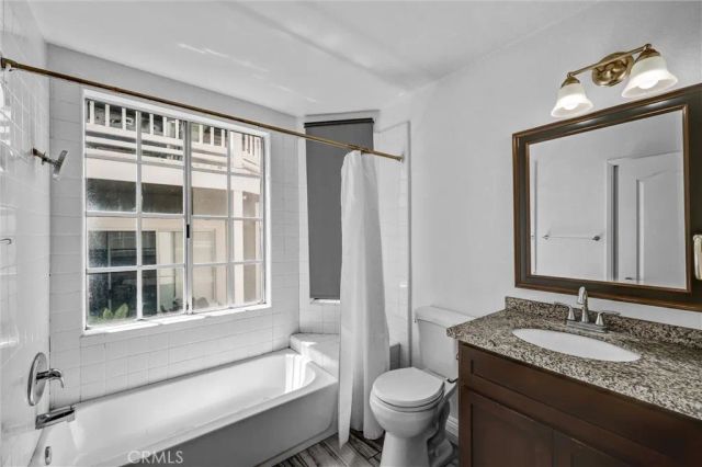 3021 Langs Bay, Costa Mesa, CA 92626