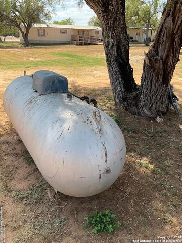 636 FM 2790, Lytle, TX 78052