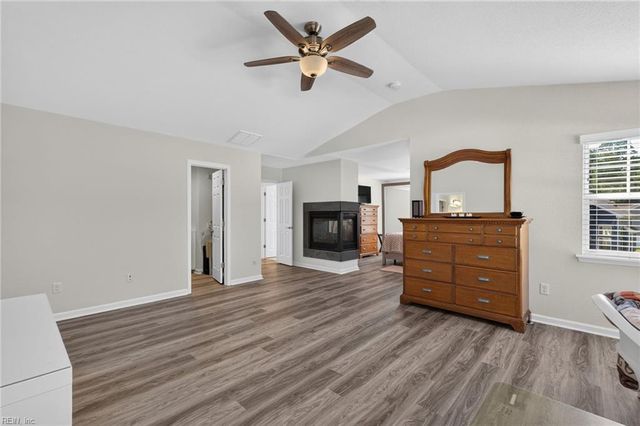 2075 Heron's Point LN, Suffolk, VA 23434