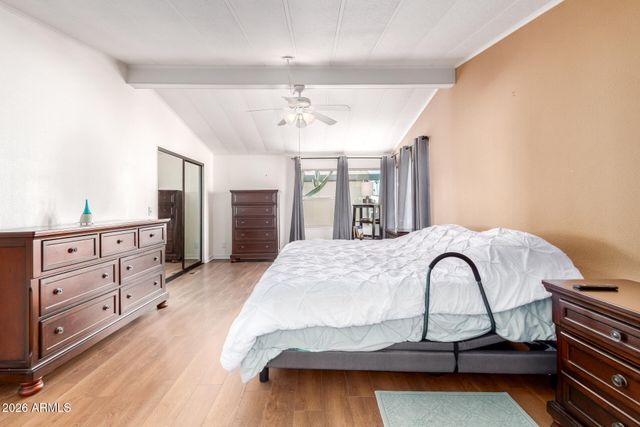 5402 E MCKELLIPS Road 186, Mesa, AZ 85215