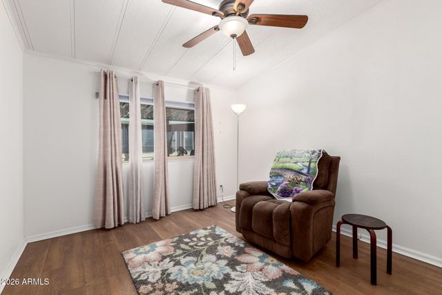 5402 E MCKELLIPS Road 186, Mesa, AZ 85215