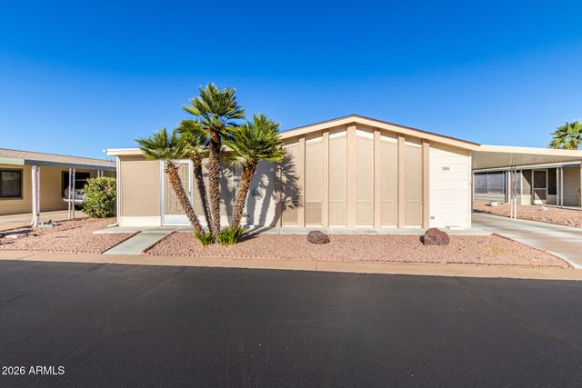 5402 E MCKELLIPS Road 186, Mesa, AZ 85215