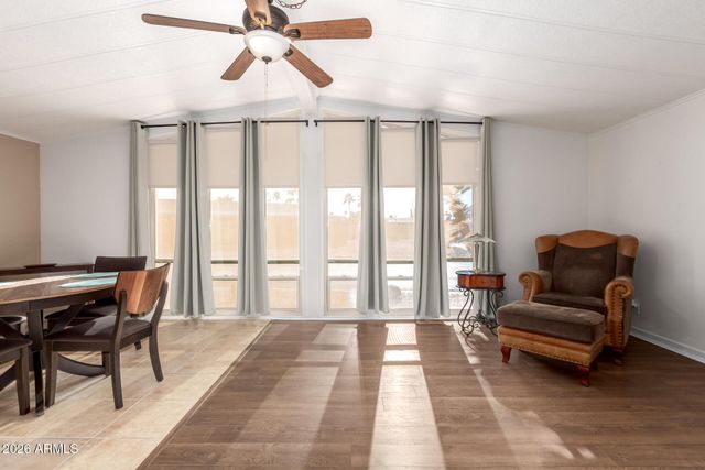 5402 E MCKELLIPS Road 186, Mesa, AZ 85215