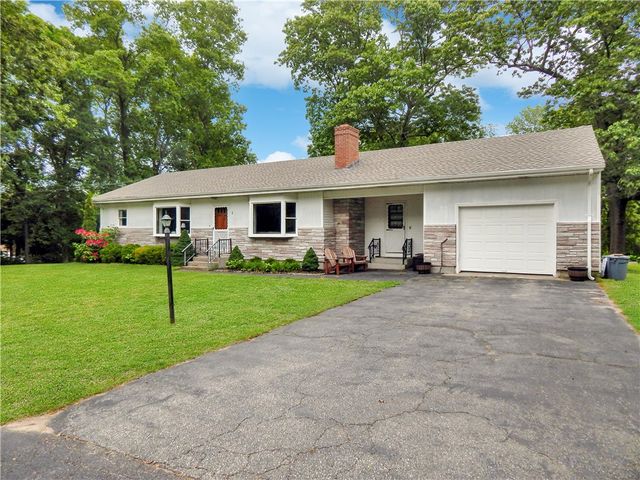 2 Laurel Hill Drive, Westerly, RI 02891