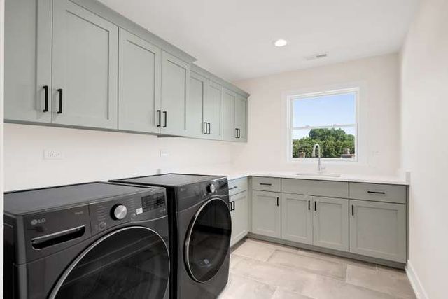 4519 Statton Street, Downers Grove, IL 60515