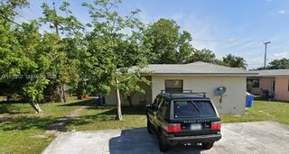 2347 NW 28th St 1-2, Oakland Park, FL 33311