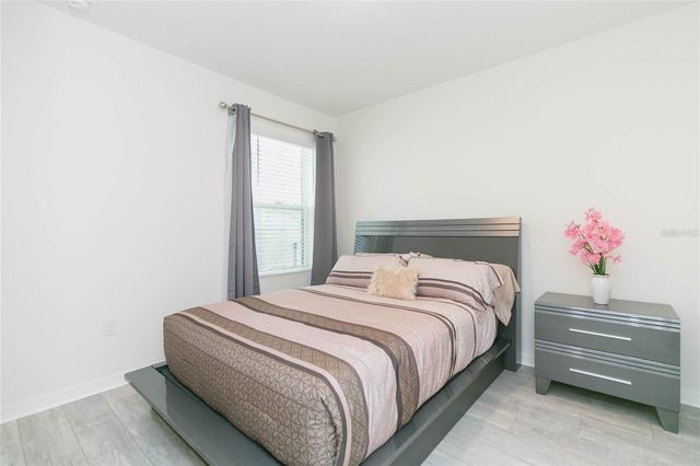 2839 MAIDEN GRASS ISLE, Wesley Chapel, FL 33543