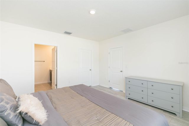 2839 MAIDEN GRASS ISLE, Wesley Chapel, FL 33543