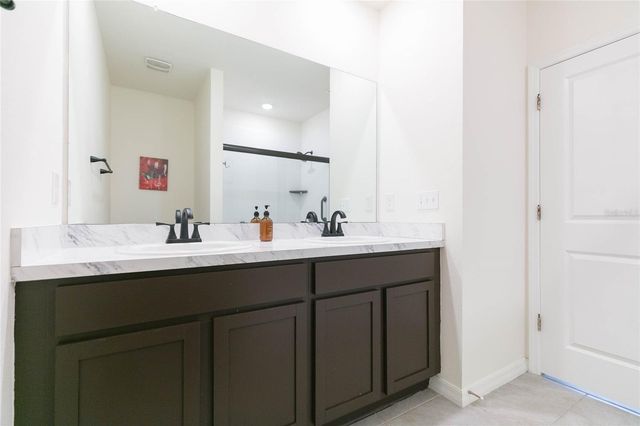 2839 MAIDEN GRASS ISLE, Wesley Chapel, FL 33543
