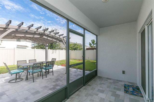 2839 MAIDEN GRASS ISLE, Wesley Chapel, FL 33543