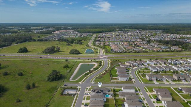 2839 MAIDEN GRASS ISLE, Wesley Chapel, FL 33543