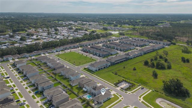 2839 MAIDEN GRASS ISLE, Wesley Chapel, FL 33543