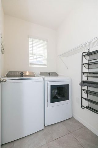 2839 MAIDEN GRASS ISLE, Wesley Chapel, FL 33543
