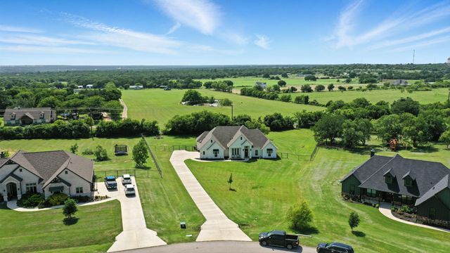 363 Red Bird Drive, Springtown, TX 76082