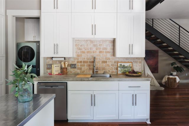 2804 Wilson ST B, Austin, TX 78704