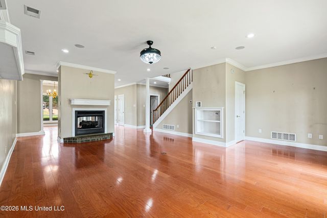 5294 Meadow Pointe Drive, Southaven, MS 38672