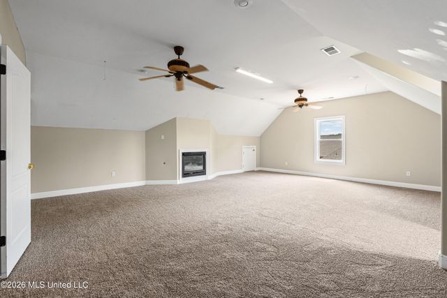 5294 Meadow Pointe Drive, Southaven, MS 38672