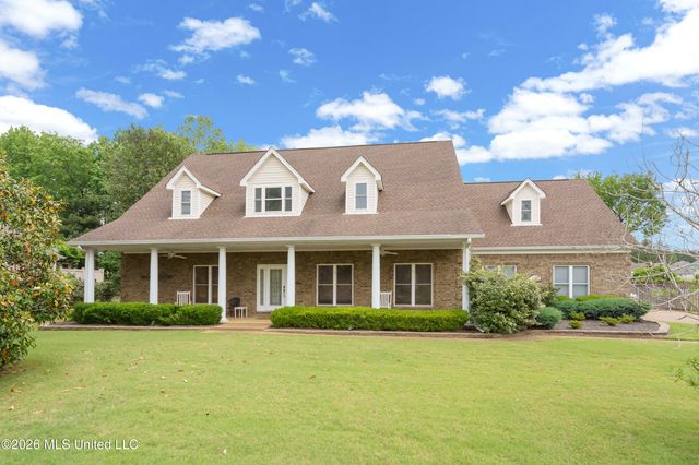 5294 Meadow Pointe Drive, Southaven, MS 38672