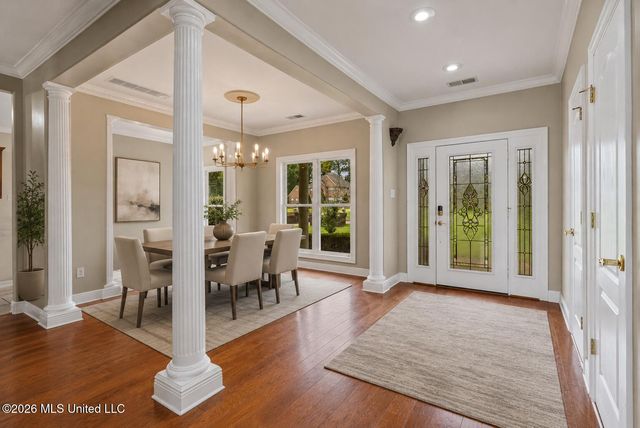 5294 Meadow Pointe Drive, Southaven, MS 38672