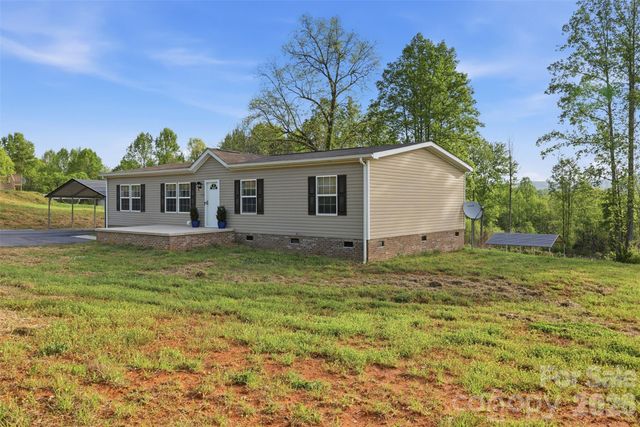 3958 Sulphur Springs Road, Hiddenite, NC 28636