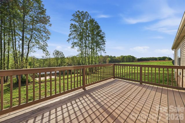 3958 Sulphur Springs Road, Hiddenite, NC 28636