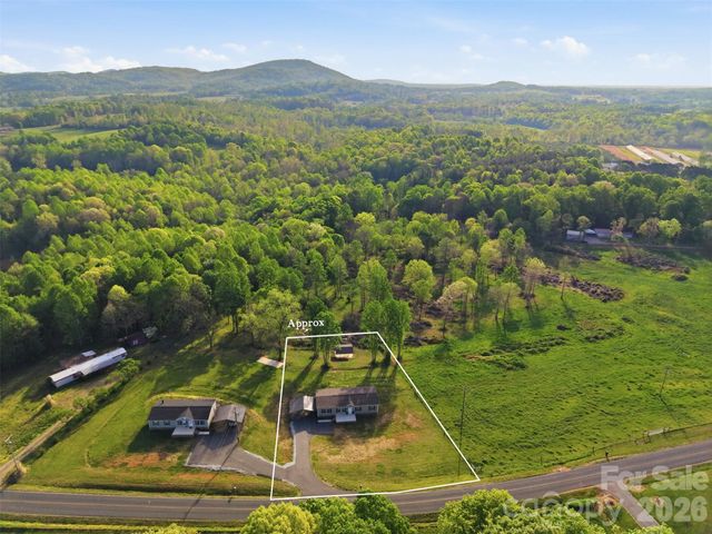 3958 Sulphur Springs Road, Hiddenite, NC 28636