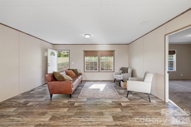 3958 Sulphur Springs Road, Hiddenite, NC 28636