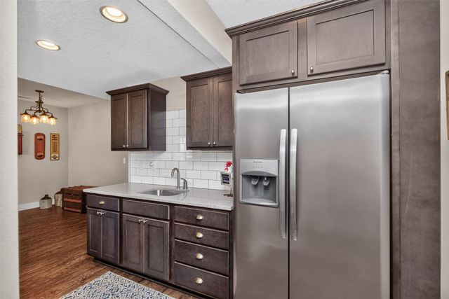317 W High Road, Norwalk, IA 50211