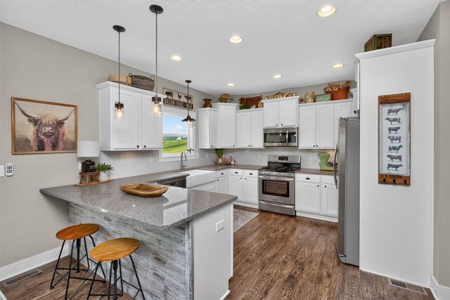 317 W High Road, Norwalk, IA 50211