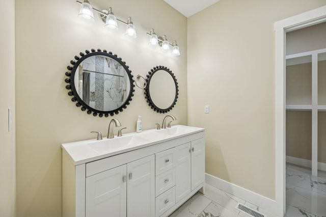 116 Hickory Street, Rossville, GA 30741