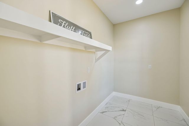 116 Hickory Street, Rossville, GA 30741