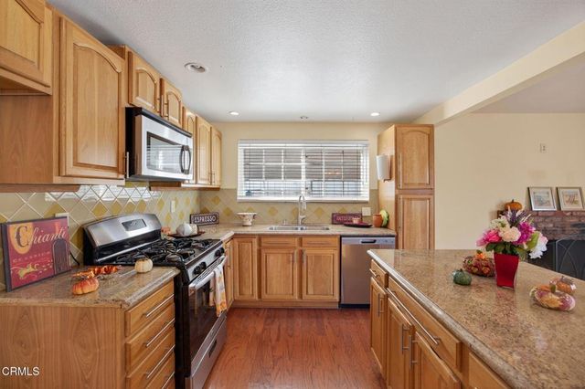 3601 Schooner Walk, Oxnard, CA 93035