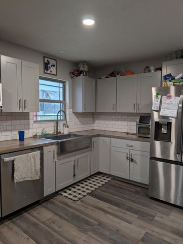 983 Thyme Road, Billings, MO 65610