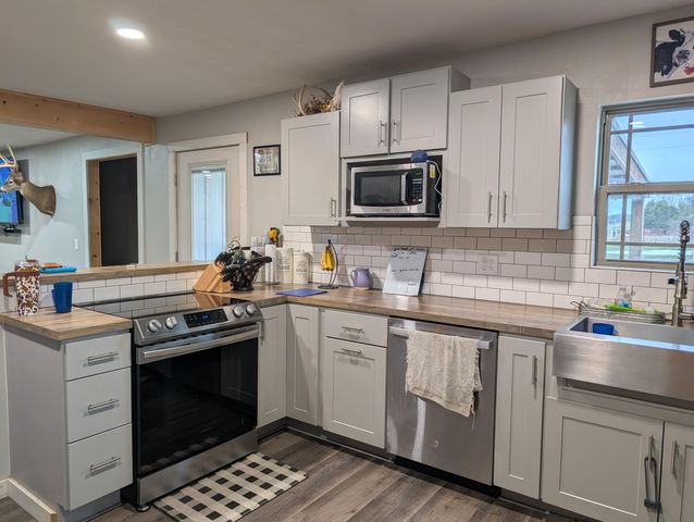 983 Thyme Road, Billings, MO 65610