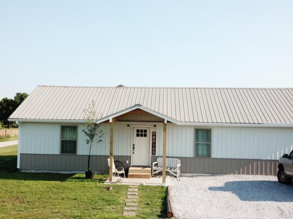 983 Thyme Road, Billings, MO 65610