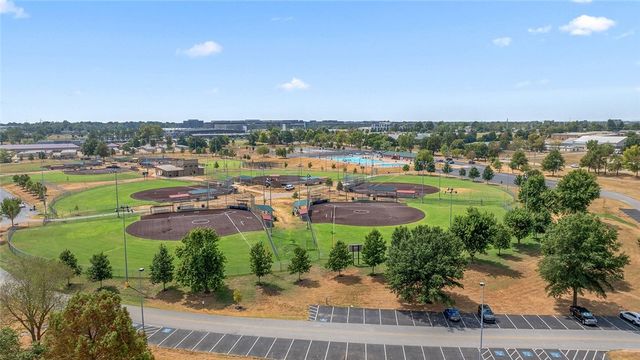 2602 Walker Street, Bentonville, AR 72712