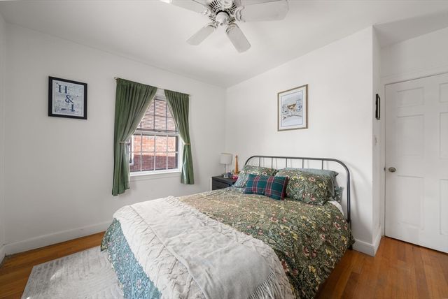 5 Garden Court 1, Cambridge, MA 02138