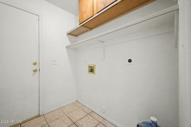 6657 N 77TH Drive, Glendale, AZ 85303