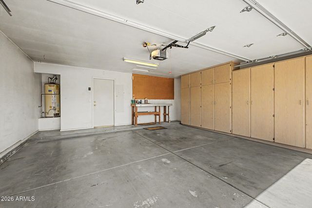 6657 N 77TH Drive, Glendale, AZ 85303